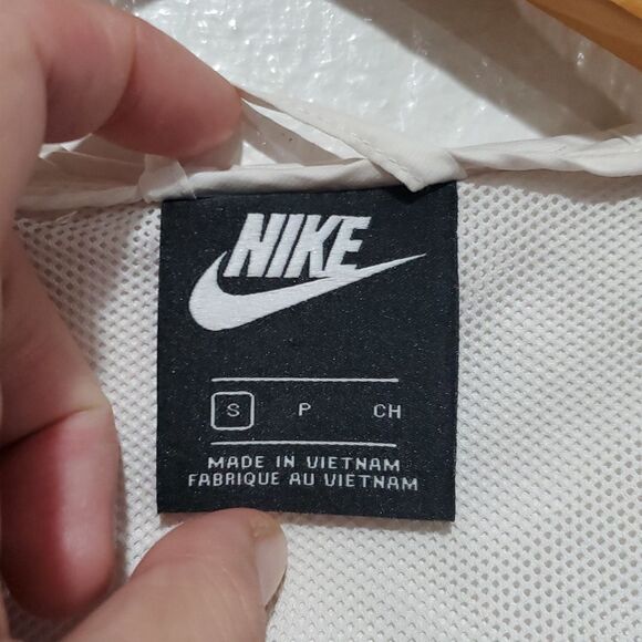 Nike Running Jacket Size S - Picture 9 of 10